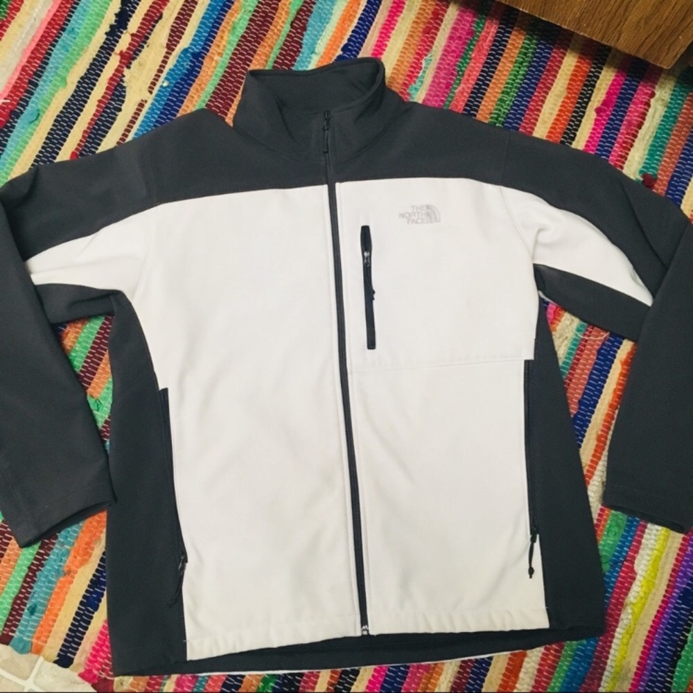 The North Face Men’s Zip Up Coat